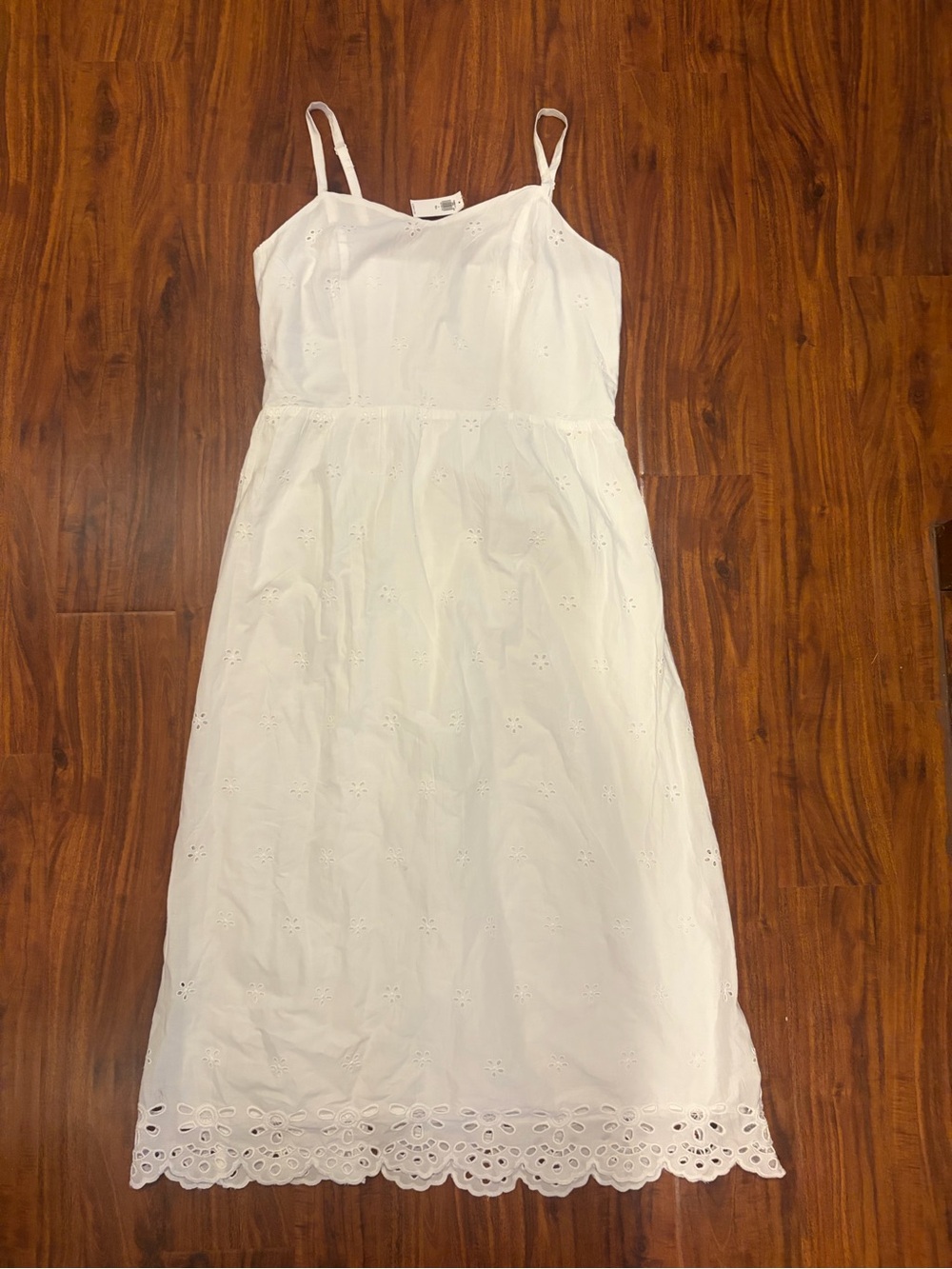 Old Navy White Eyelet Maxi Sundress with Scalloped Hem